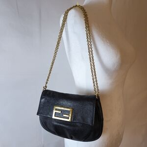 FENDI Fendista Pochette Crossbody